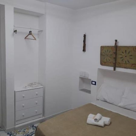 Oneto Apartment Palermo Luaran gambar