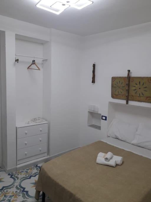 Oneto Apartment Palermo Luaran gambar